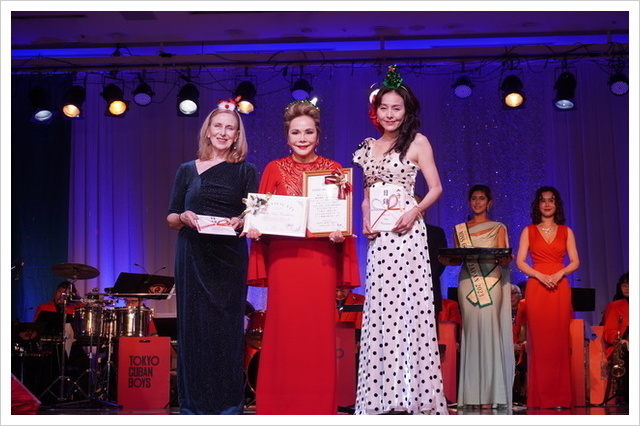 クリスマスチャリティパーティ for Eva