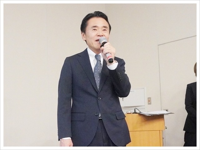 参議院議員（共産）井上哲士様