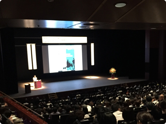 近畿老人福祉施設協議会　動物愛護講演　理事長杉本彩