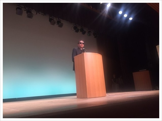 講演「見えない世界を伝えたい」