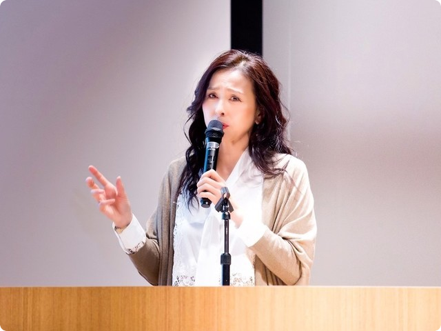 高齢者とペット問題を考える 杉本彩講演