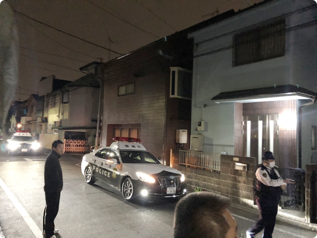 高円寺北 車中に犬2頭取り残され事案