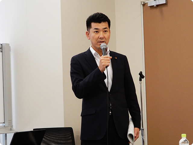 国民民主党　泉健太先生