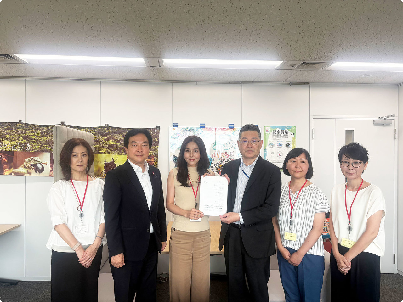「生態系被害防止外来種リスト」におけるイエネコの「防除推進外来種」への位置づけに関する要望書提出