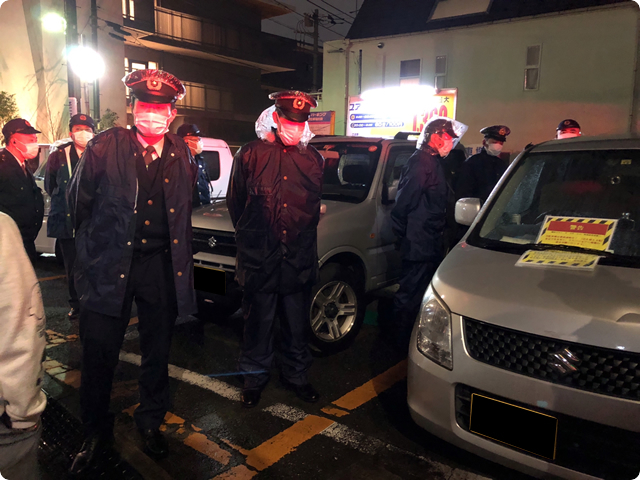 高円寺北 車中に犬2頭取り残され事案
