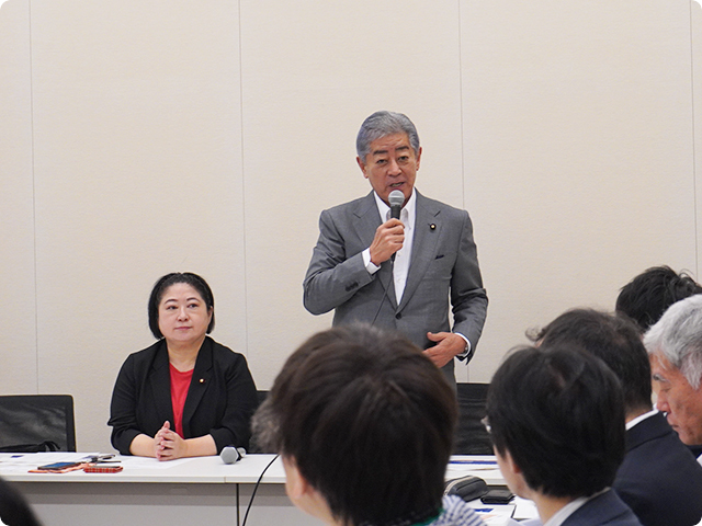 超党派「動物福祉（アニマルウェルフェア）を考える議員連盟」 化粧品の動物実験廃止WT